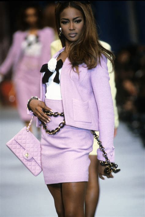 chanel clothes 90s|90s model catwalk scenes.